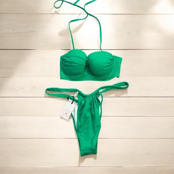 Shade & Shore Other - Shade & Shore Green Bikini. Bra size 34C. Bottom is XL.